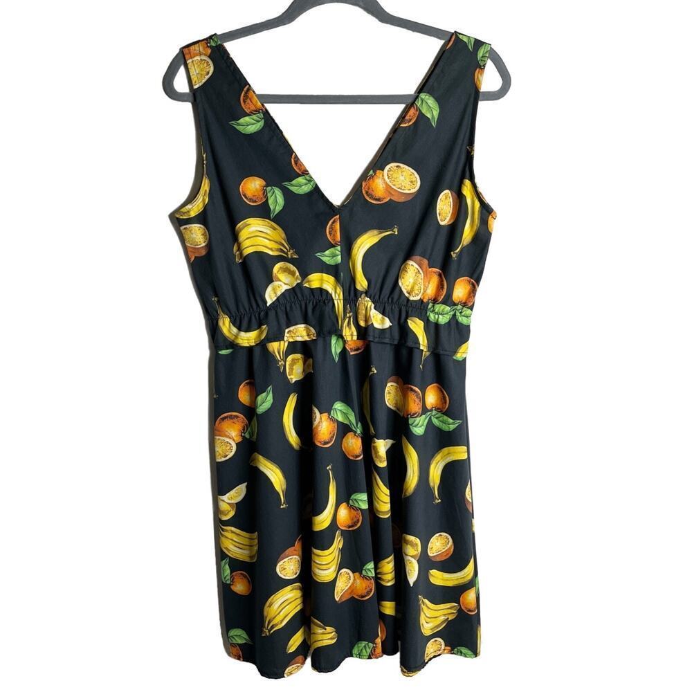 Lumina Women's Sun Dress Size M Black Fruit Print Sleeveless Fit & Flare V-Neck